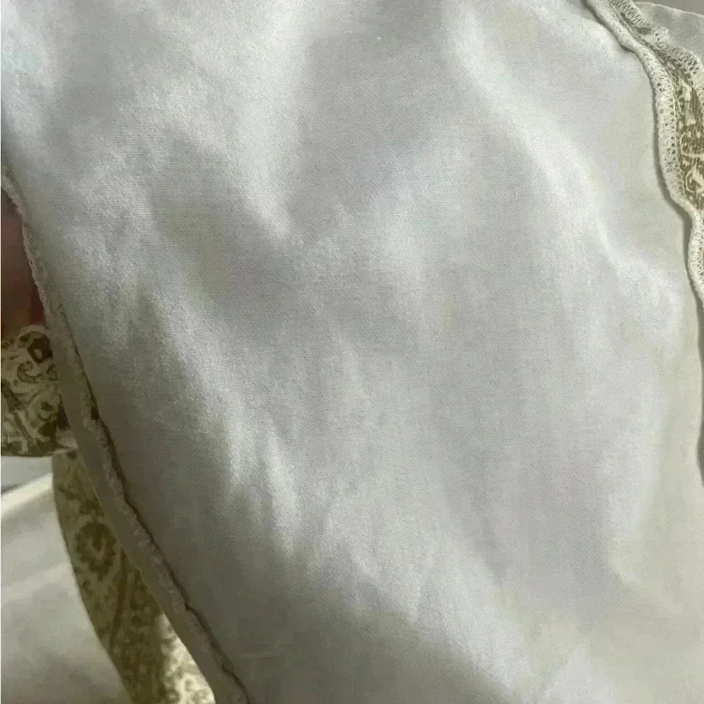 NILI LOTAN Mid Rise Khaki Wallpaper Print Denim Floral Size 29 Shipped via USPS - Picture 9 of 11